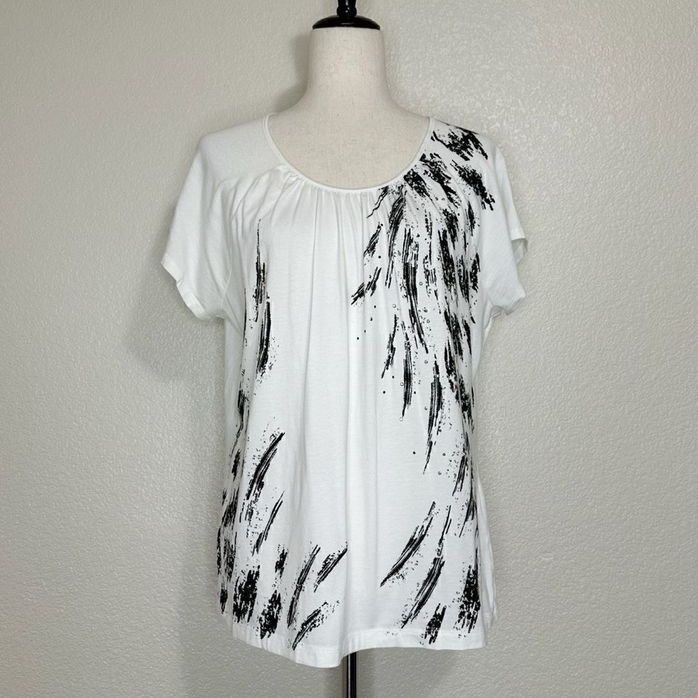 Chico’s Zenergy White Black Rhinestones Short Sleeves Top